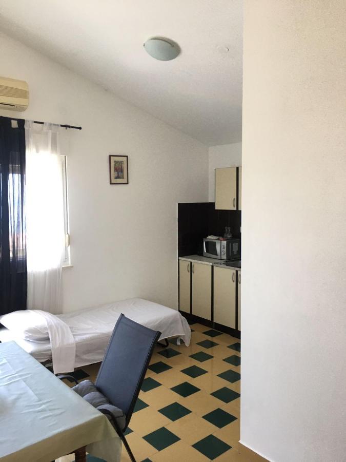 פודסטראנה Sea View Apartments מראה חיצוני תמונה